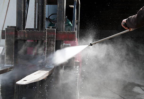 Best Gas Station Cleaning  in West Park, CA